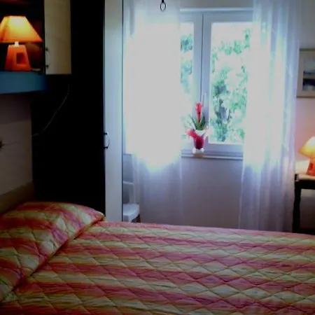 Apartments Iva Orebic Room photo
