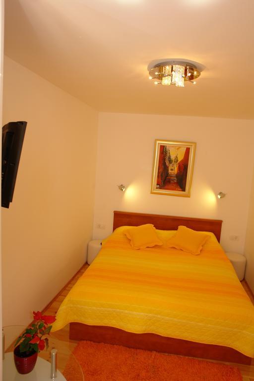 Iva Apartment